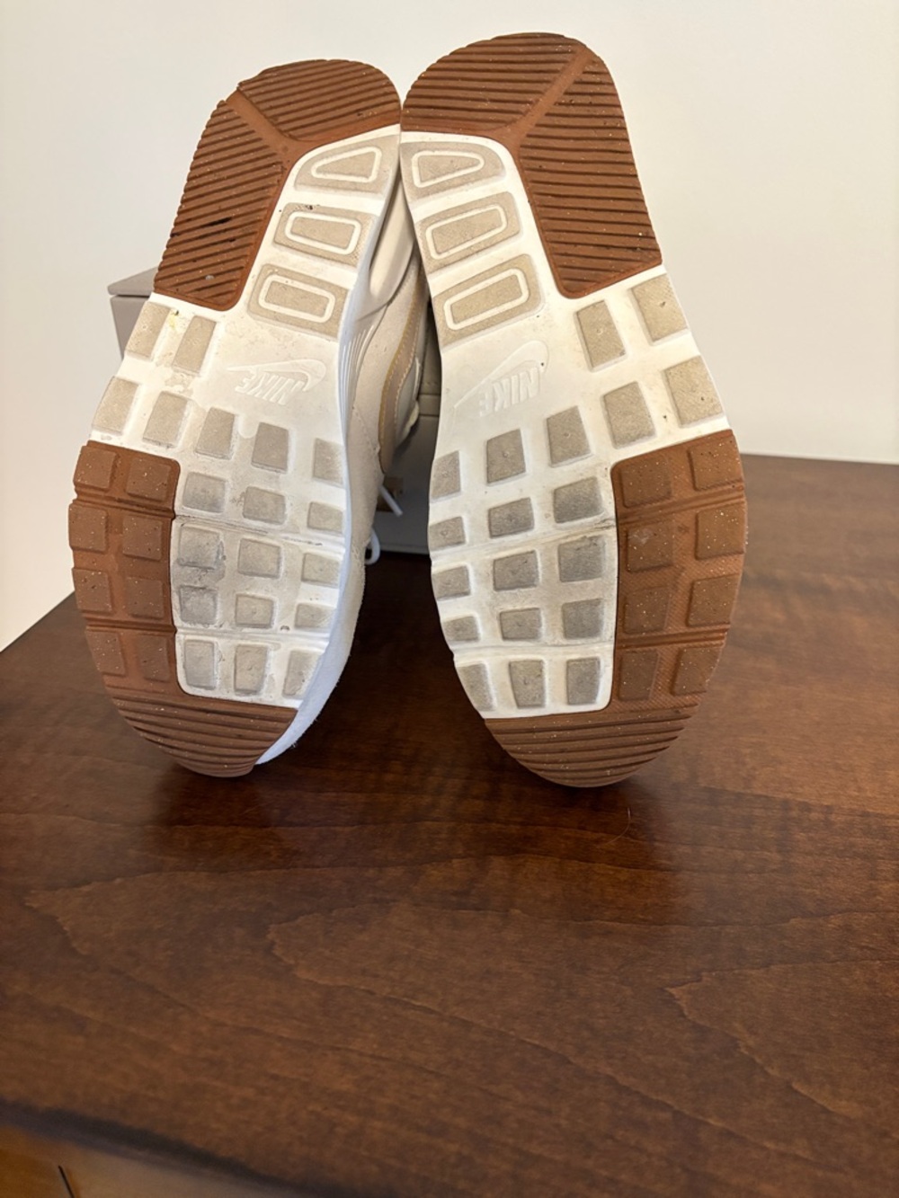 Nike Women’s Low-Top Sneakers in Ivory/White and Blush - Picture 5 of 7